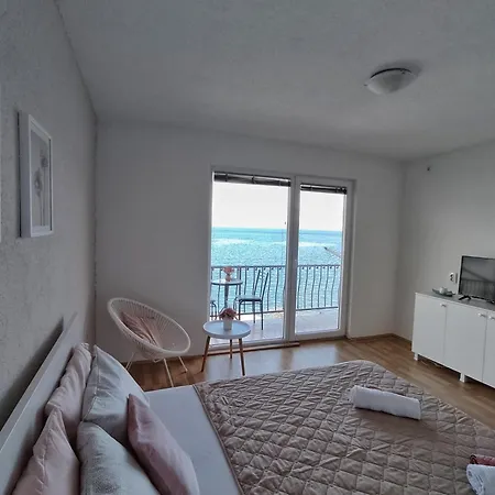Apartment Polkaposki Trpejca Exteriör bild